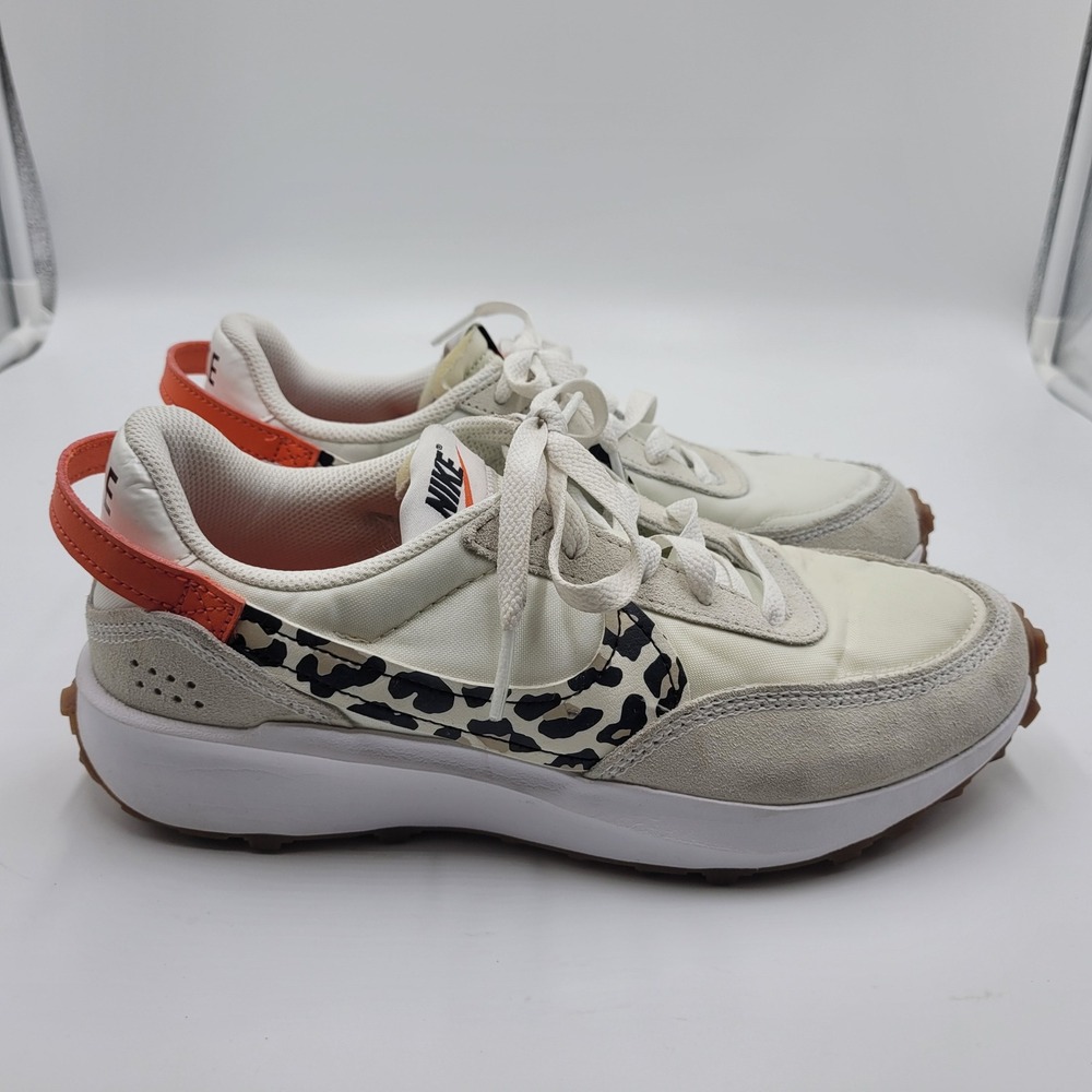 Nike Waffle Debut Womens Sneakers Leopard Swoosh White Orange Size 7.5 Sporty